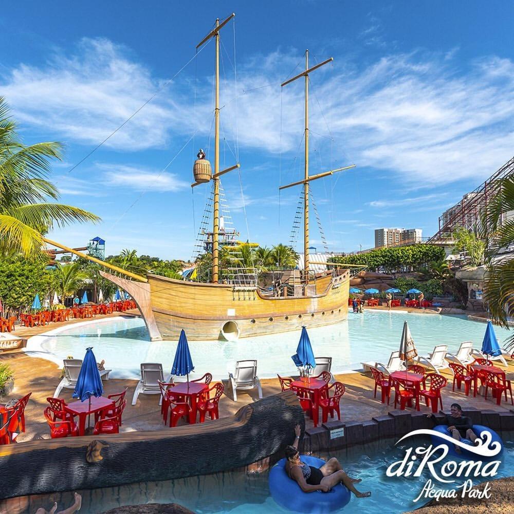 Hotel Spazzio Diroma Cafe Da Manha E Acesso Ao Acqua Park Caldas Novas Luaran gambar